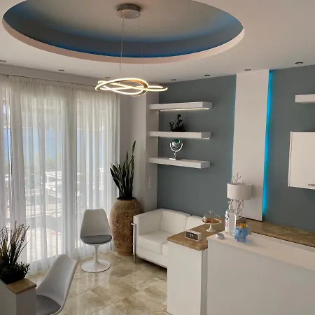 Thalassa View Hotel *