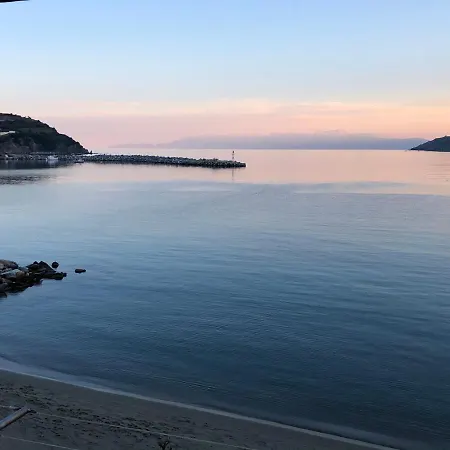 Thalassa View Hotel Agioi Apostoloi (Evia)